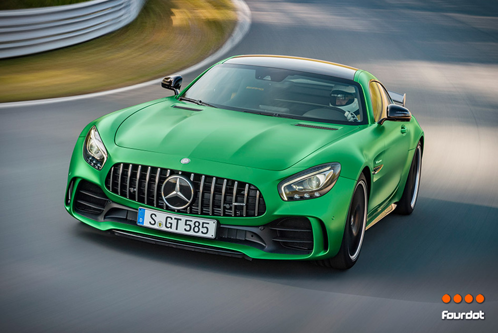 Mercedes AMG GT R