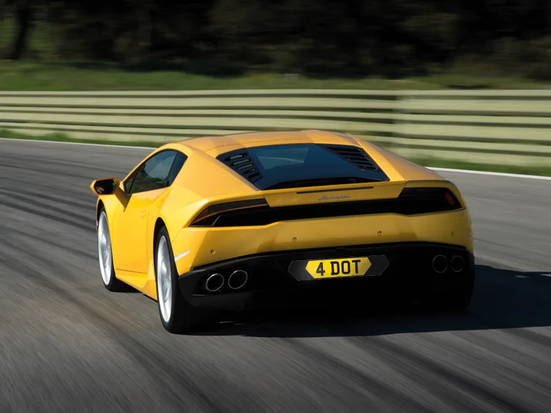 Lamborghini Huracán Black Signature & Classic Plate Set