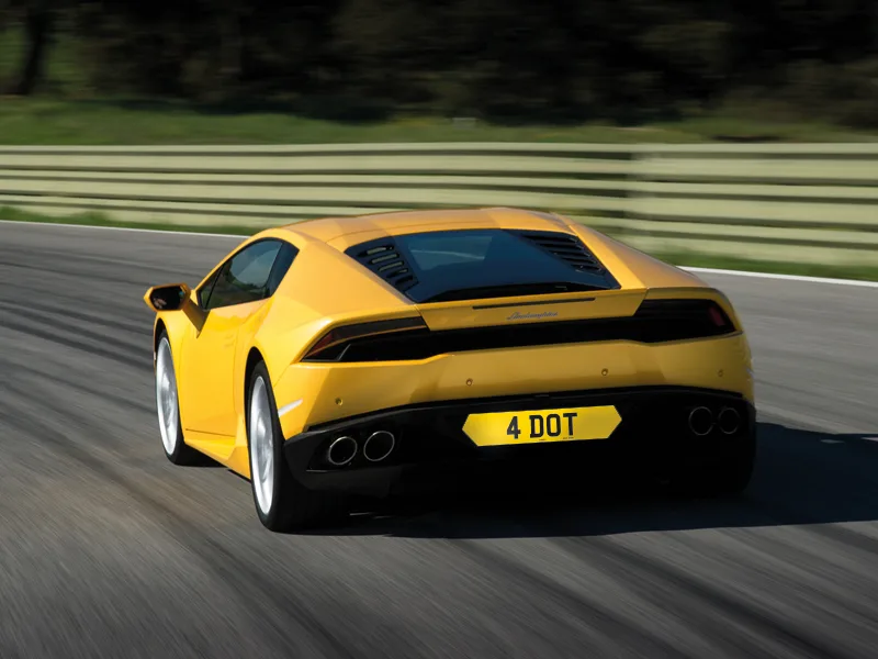Lamborghini Huracán Fully Reflective Signature & Zero Plate Set