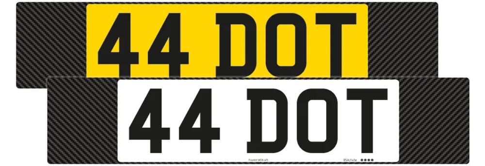 Aston Martin DB11 Carbon Classic Plate Set