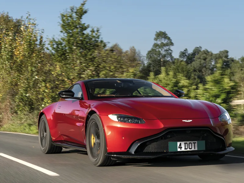 Aston Martin Vantage Striped Aston Livery Signature & Classic Plate Set