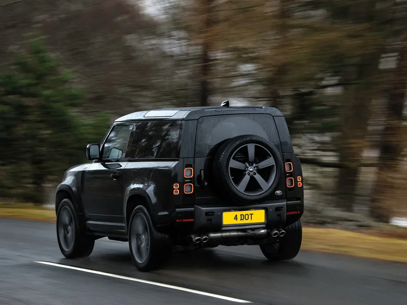 Defender Reflective Signature & Classic Plate Set