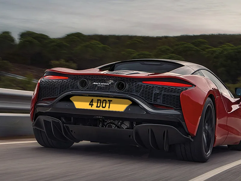 McLaren Artura Signature Fully Reflective Set