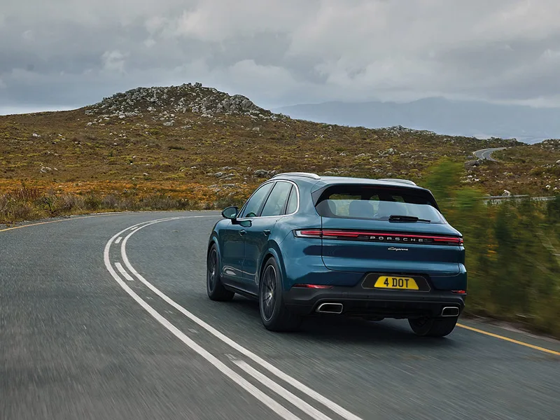 Porsche Cayenne Black Signature & Zero Plate Set