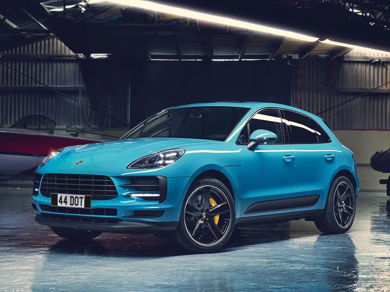 Porsche Macan Black Signature & Classic Plate Set 2014-2021