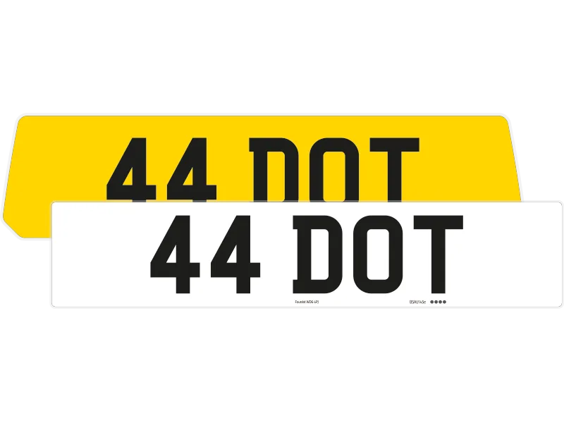 Porsche 911 Turbo Reflective Signature & Classic Plate Set