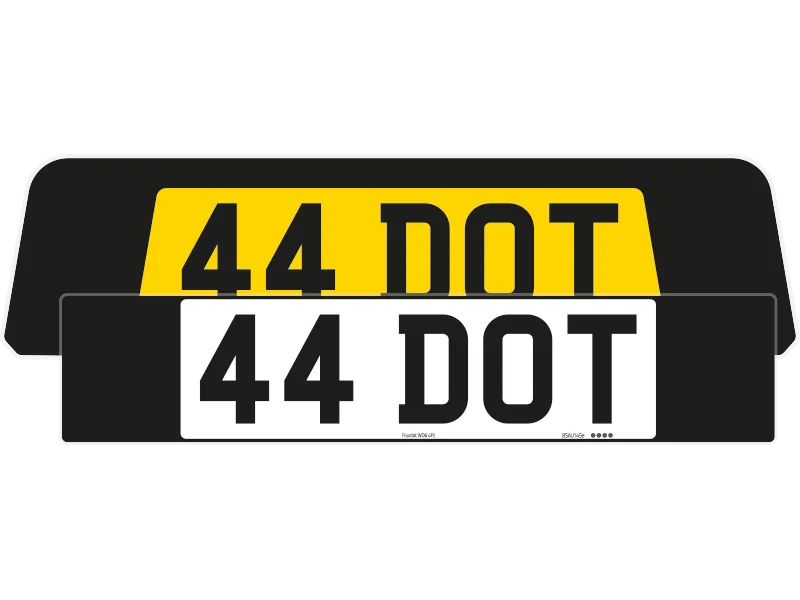 Porsche 911 Carrera Black Signature & Classic Plate Set