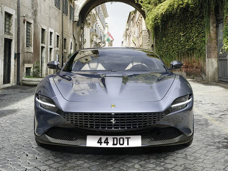 Ferrari Roma Reflective Signature & Classic Plate Set