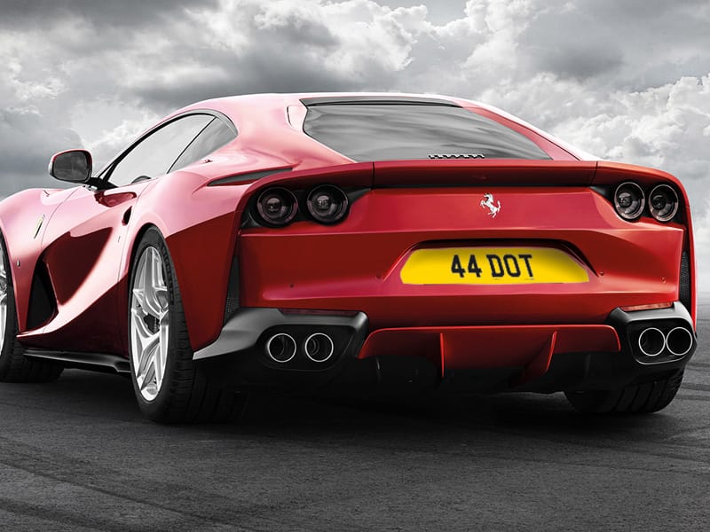 Ferrari 812 Superfast Reflective Signature & Zero Plate Set