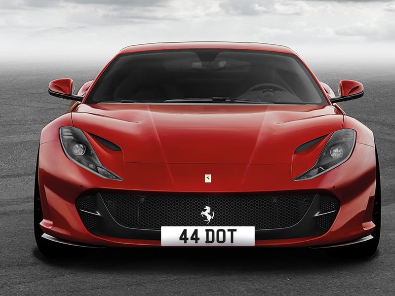 Ferrari 812 Superfast Reflective Signature & Classic Plate Set