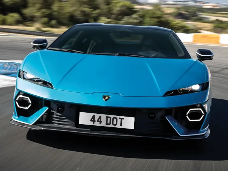 Lamborghini Temerario Reflective Signature & Classic Plate Set