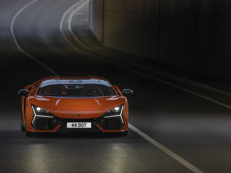 Lamborghini Revuelto Reflective Signature & Classic Plate Set