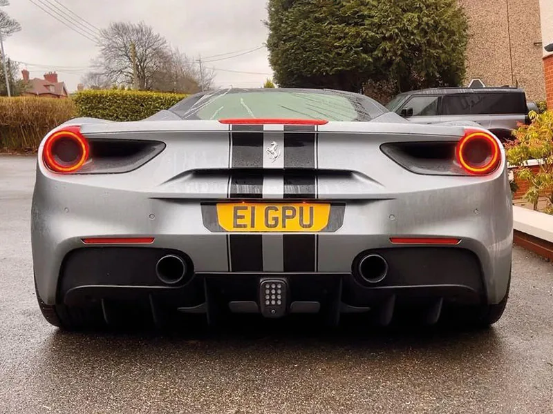 Ferrari 488 GTB Black Signature & Classic Plate Set