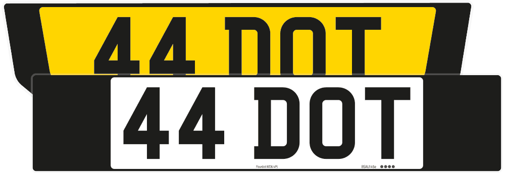 Ferrari 488 GTB Black Signature & Classic Plate Set