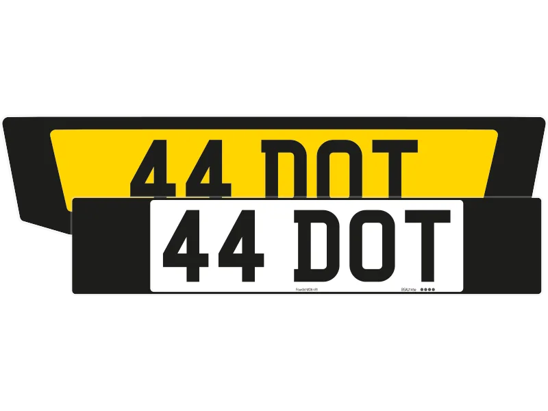 BMW M2 (G42 & G87) Black Signature & Classic Plate Set