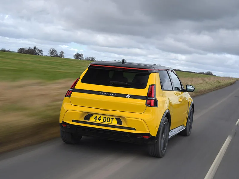 Renault 5 Carbon Signature & Classic Plate Set