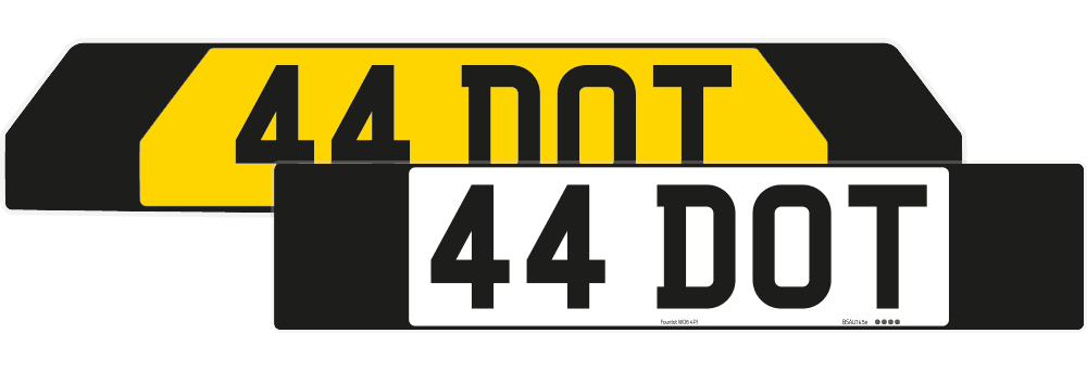 Renault 5 Black Signature & Classic Plate Set