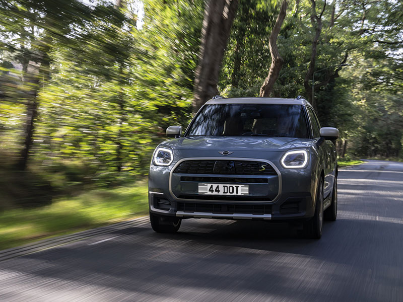 MINI Countryman U25 front view with Union Jack designer number plate